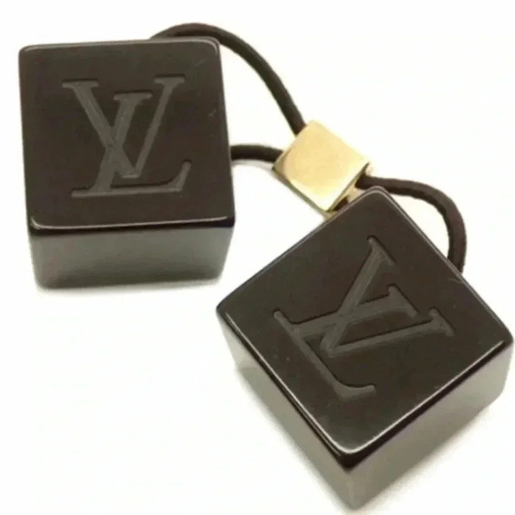 Louis Vuitton Accessories - Louis Vuitton Women’s Chocolate Brown Hair Cubes Vintage